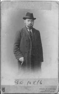 The youngest son of Rabbi Naftali Zvi Yehuda Berlin, the famed Netziv, Meir Bar-Ilan studied at his father’s yeshivah in Volozhin, Lithuania, earning rabbinical ordination at age twenty-two. This photo was taken circa 1900, when he was twenty years old. Photo courtesy of Professor Meir Bar-Ilan, grandson of Rabbi Meir Bar-Ilan 